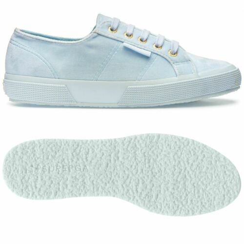 Moins de 15€ les sneakers SuperGa VELVETCHENILLEW  femmes