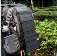 23,12€ le chargeur à panneau solaire pour sac à dos