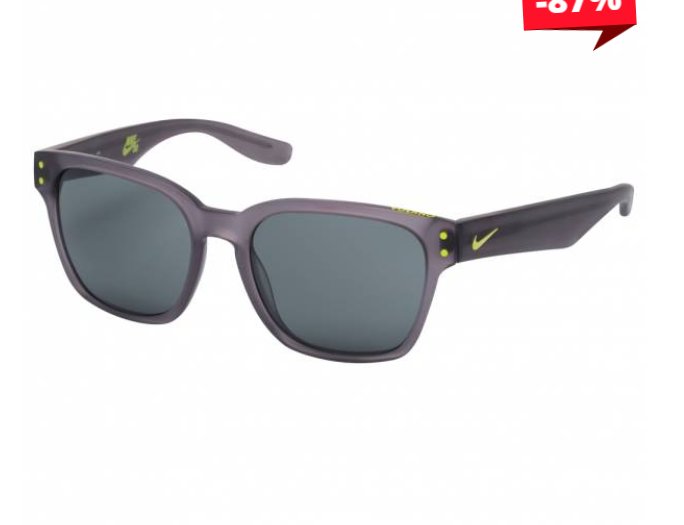 19.19€ les lunettes de soleil NIKE