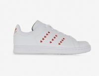 30€ les sneakers Adidas Stan Smith Valentine filles