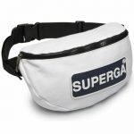 9.99€ la sacoche banane Superga