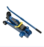 21€ le cric hydraulique